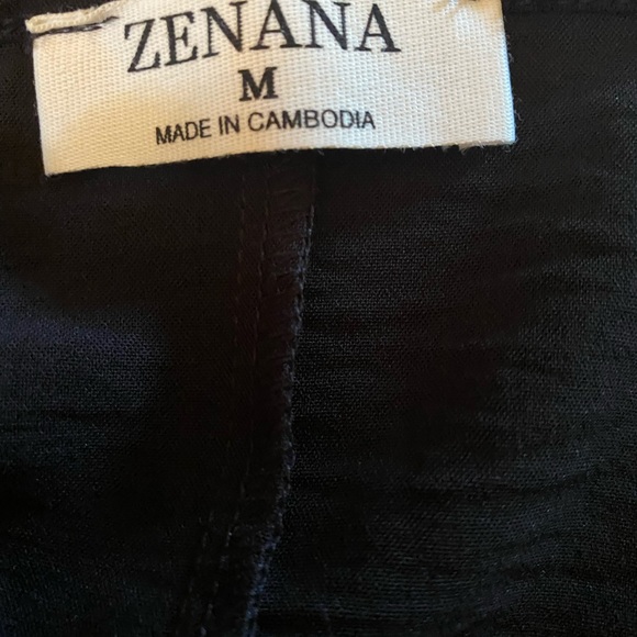 NEW! Zenana black vneck long top M - Picture 6 of 6